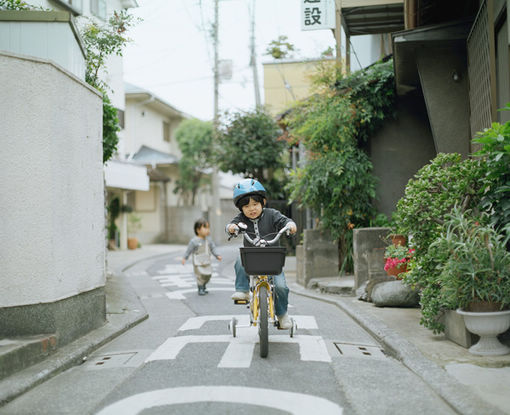 八年级上册语文新闻作文2021年（语文八年级上册第一单元作文新闻）