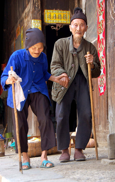 疫情期间祝福语言带字图片（疫情期间早安问候语图片带字）